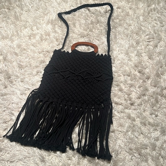 Like New Danielle Nicole Macramé Bag - Picture 2 of 4